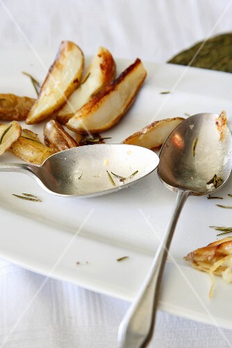 Potato wedges with rosemary