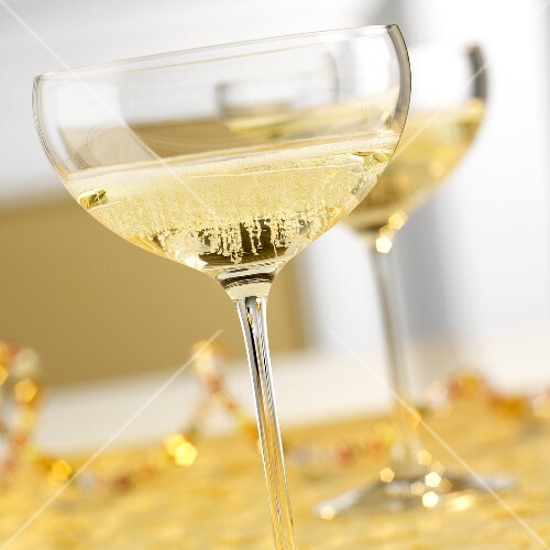 Two glasses of champagne