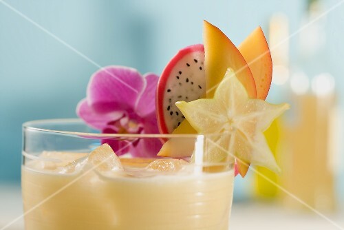 Mango lassi with fresh fruit (detail)