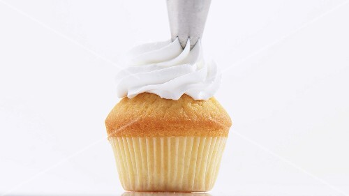 Making cupcakes