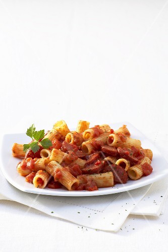 Rigatoni amatriciana with cabanossi