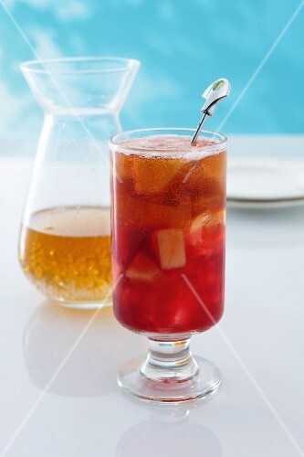 Cranberry Zinger with ginger ale