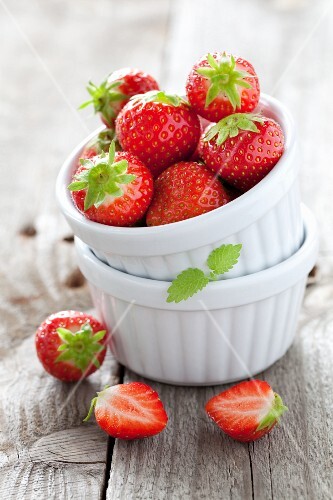 Strawberries in stacked ramekins