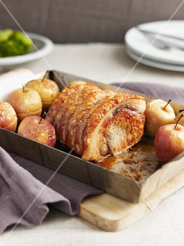 Pork roulade with apples