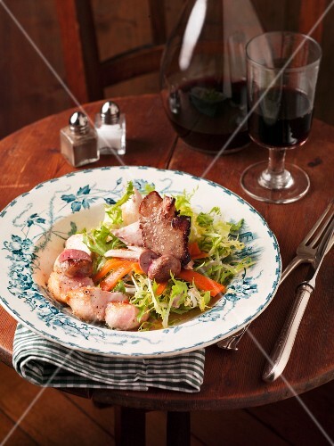 Kaninchensalat mit Pilzen und Möhren