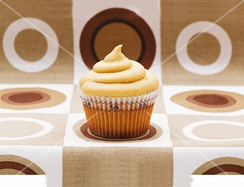 A caffe latte cupcake
