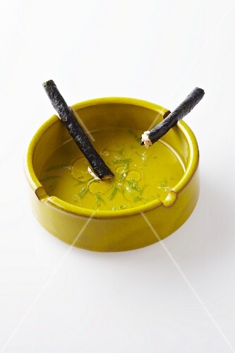 Nori rolls with sardines