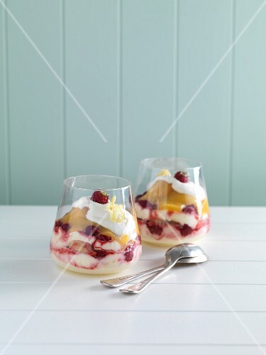 Fruit tiramisu