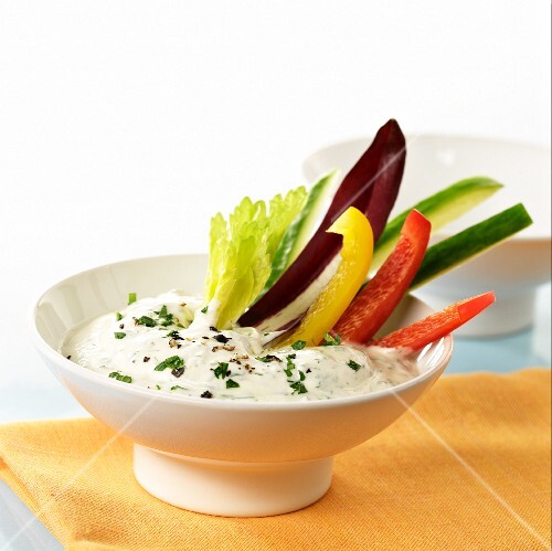 Yoghurt and herb dip with vegetable sticks
