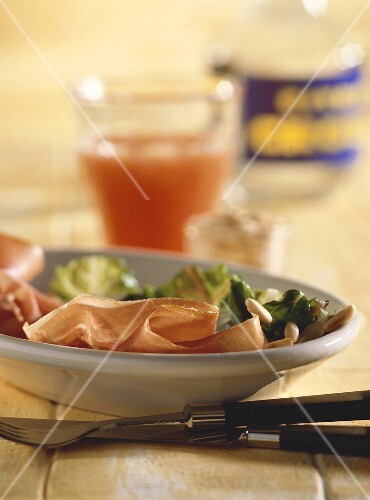 Antipasto con prosciutto (Chard with Parma ham, Italy)
