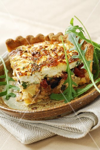 Goat's cheese, leek and olive quiche