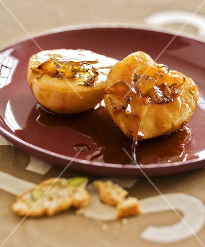 Ofengebackene Birnen mit Sauce