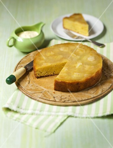Rührkuchen mit Ananas
