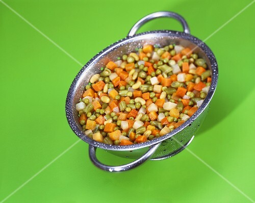 Tinned mixed vegetables