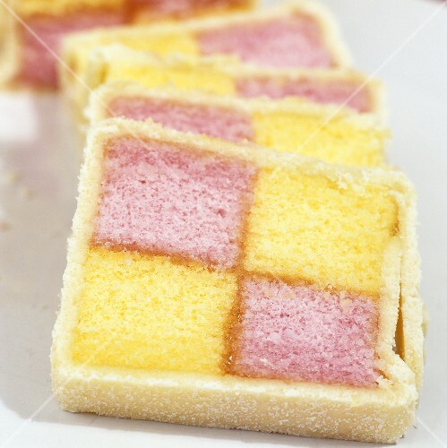 Battenberg cake (Two coloured sponge cake, UK)