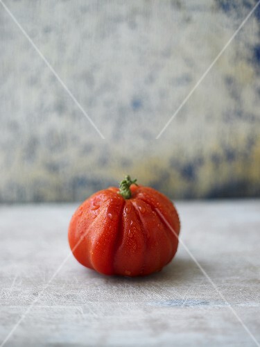 Coeur De Boeuf (beefsteak tomato)