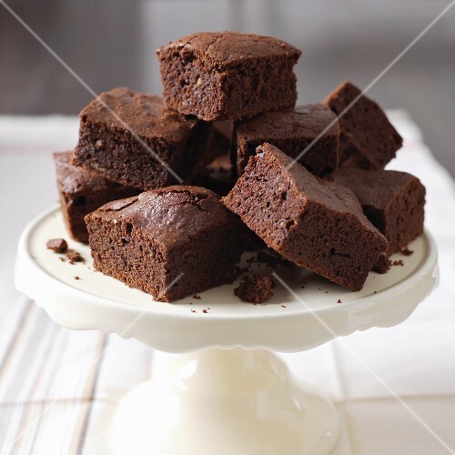 Several brownies