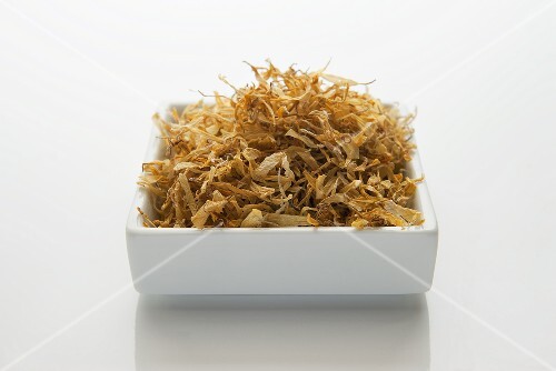 Dried marigold flowers without calyx