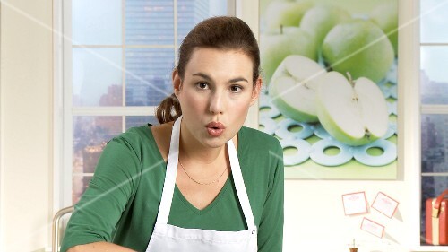 A young woman preparing Spaghetti Napoli (US-English Voice Over)