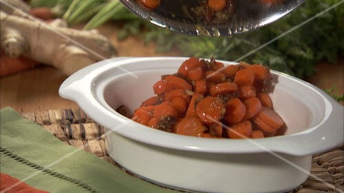 Gingered carrots with dates