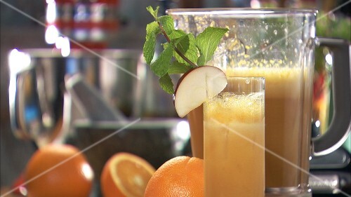Apple and honey shake