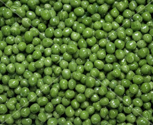 Tinned peas (filling the picture)