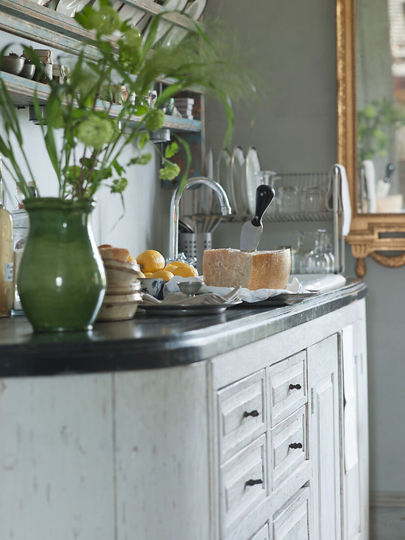 Kitchen in Gustavian Atmosphere License Features 12811001 House of