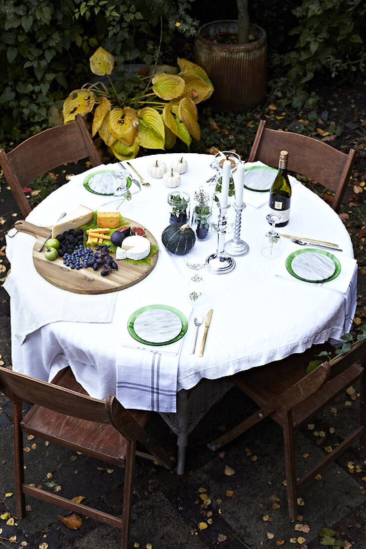 Fall Table Setting Green