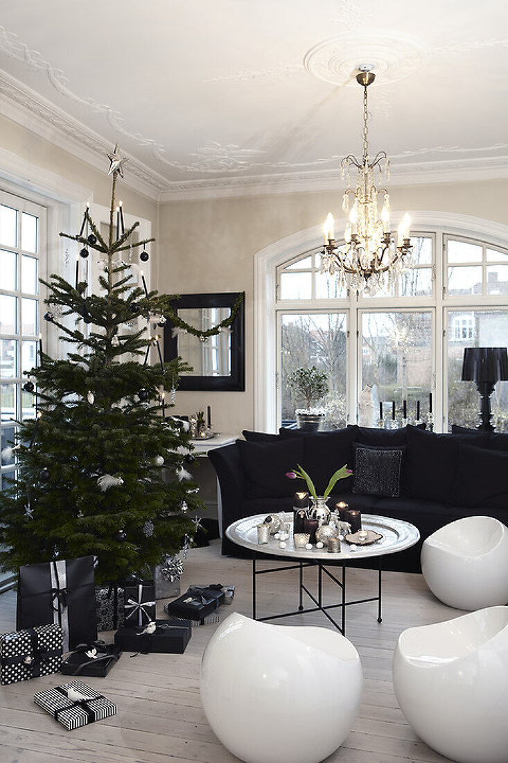 Trendy Christmas in Black & White