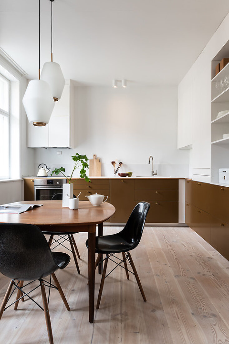 Contemporary Cozy Kitchen