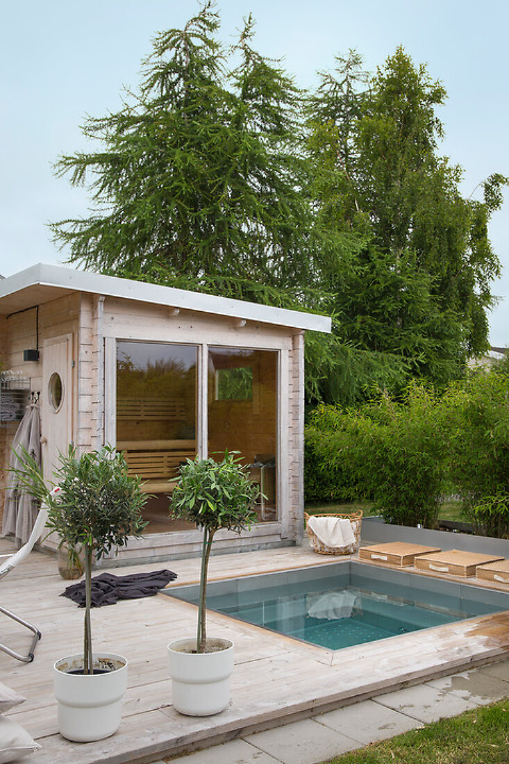 A Serene Outdoor Spa for Every Season