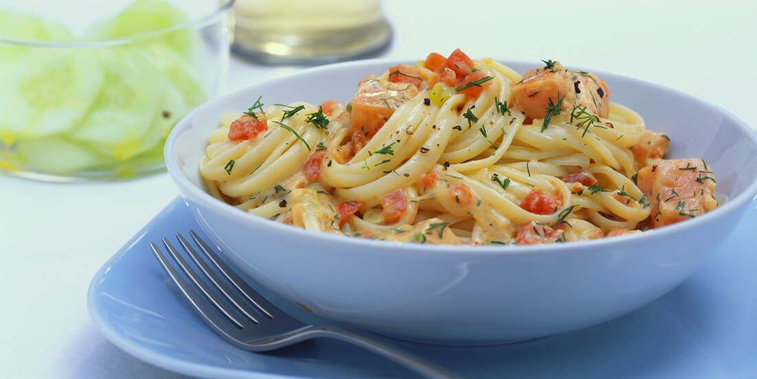 Tagliatelle with salmon and tomato sauce