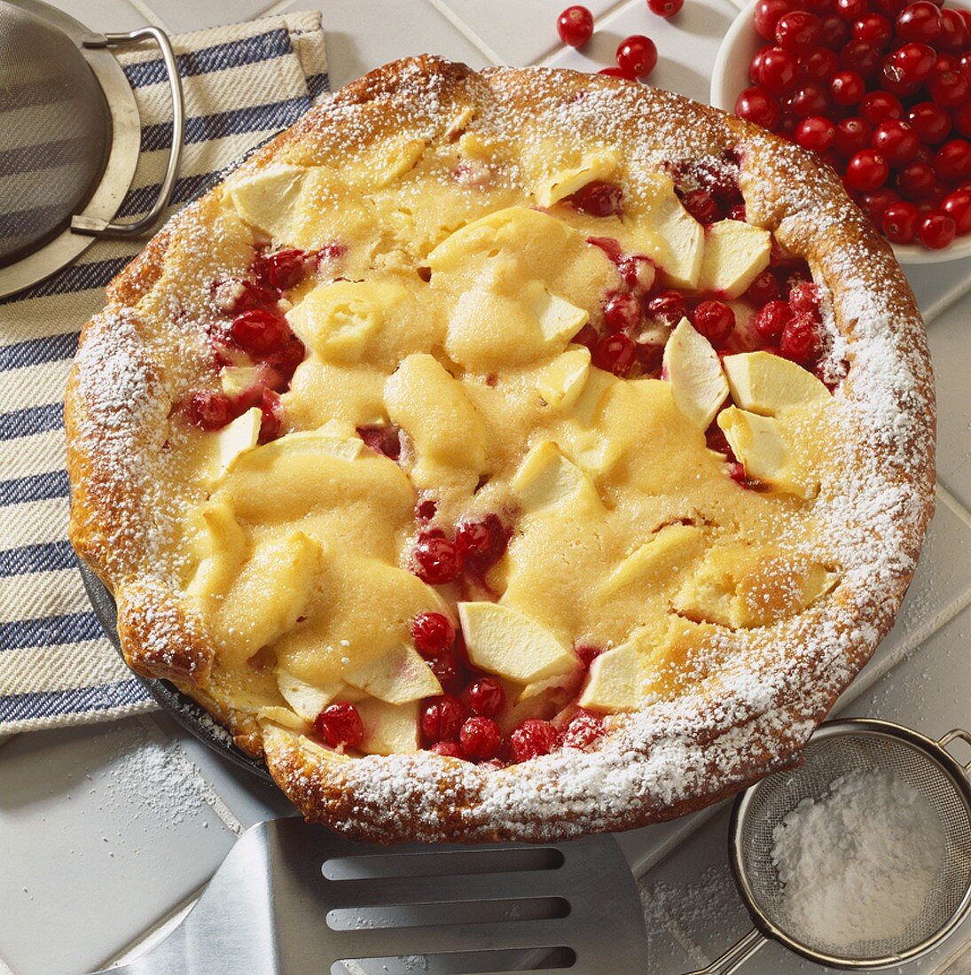 Apple and cranberry tart