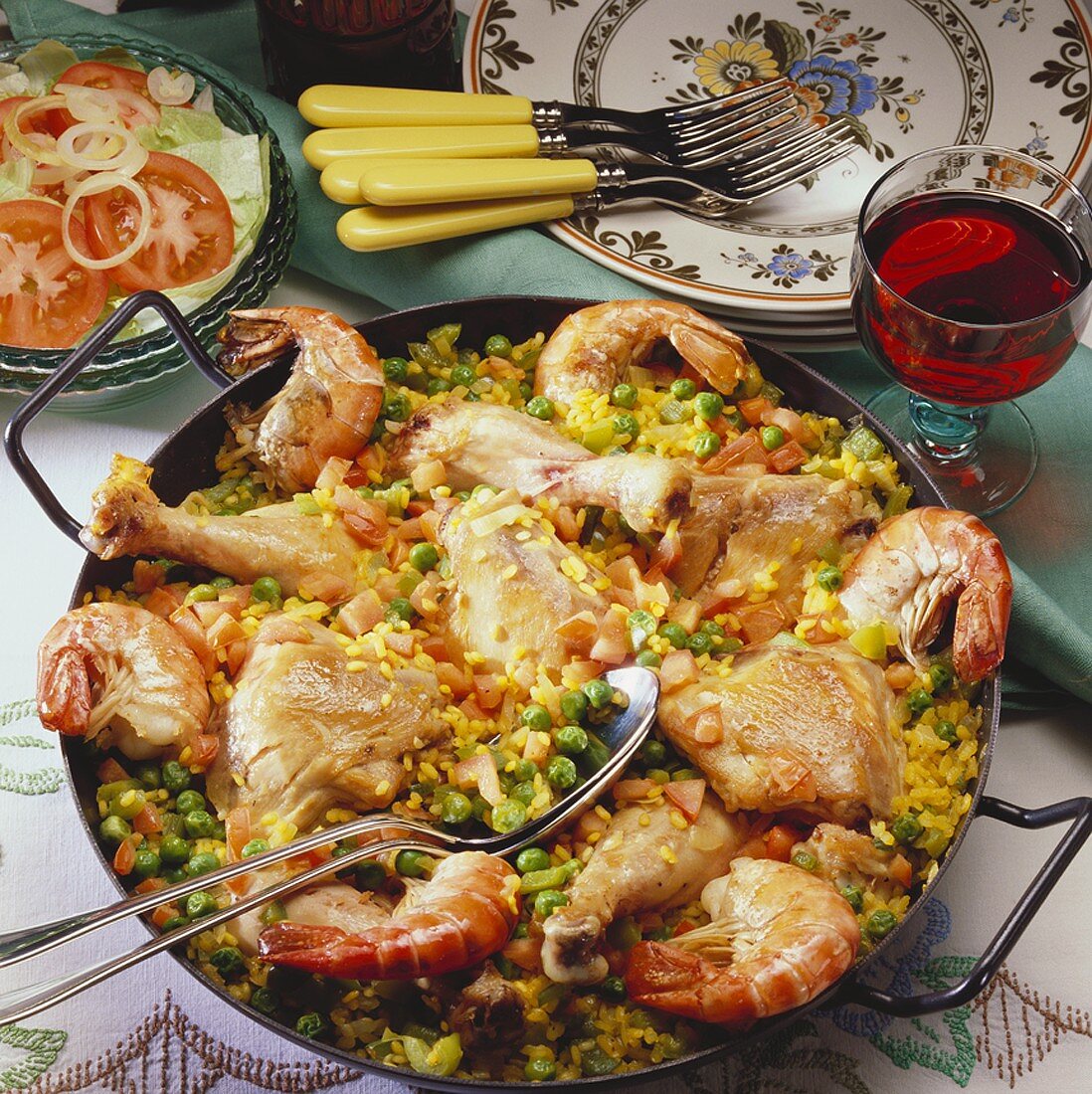 Paella (Spanish rice dish)
