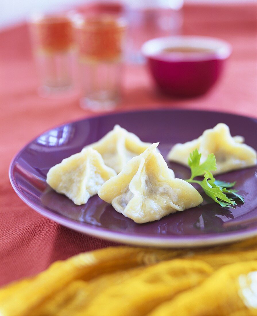 Manti (Dumplings with lamb filling, Turkey)