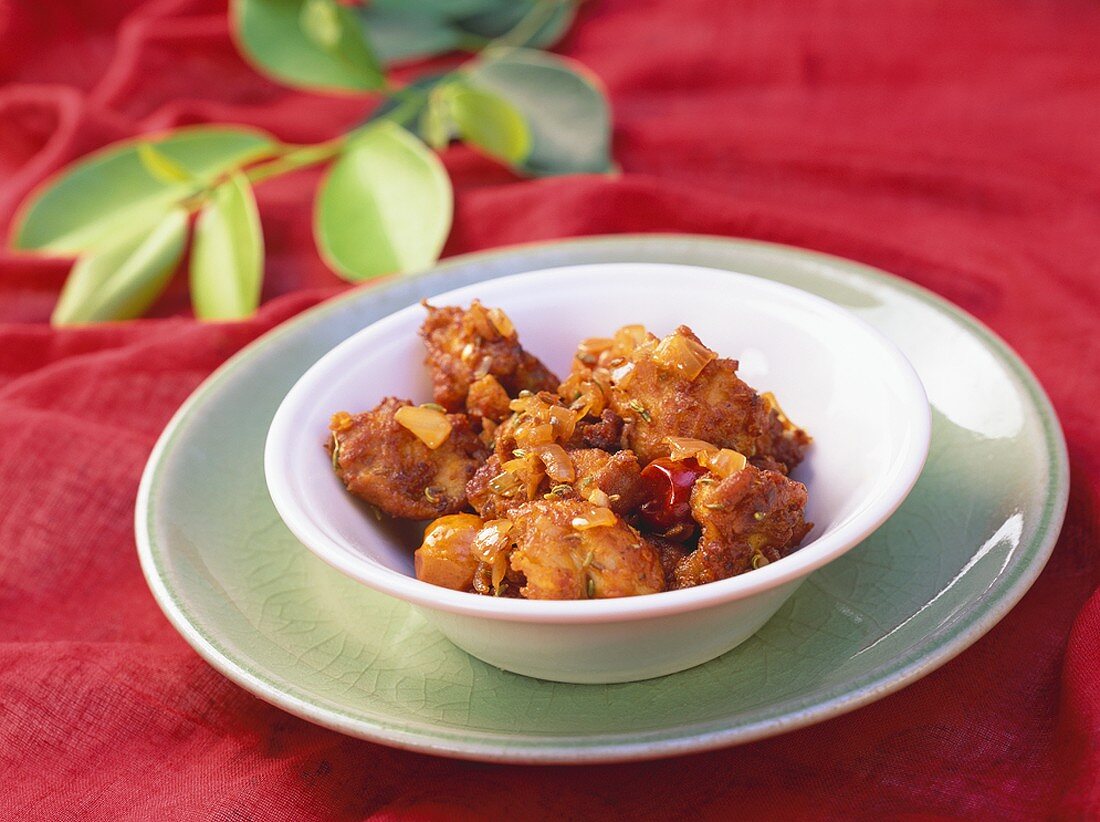 Koli Uppu Varuval (Chicken dish from Chettinad, India)