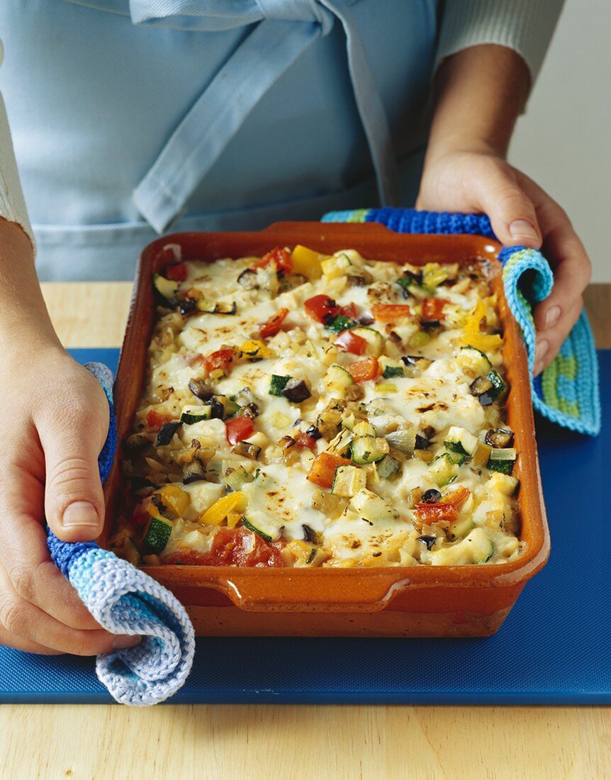 Kritharaki (rice-shaped pasta) and vegetable bake