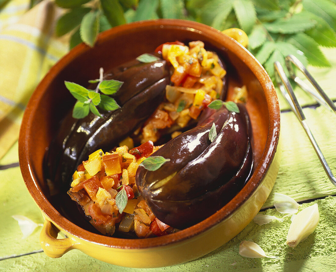 Stuffed aubergines with tomatoes and peppers