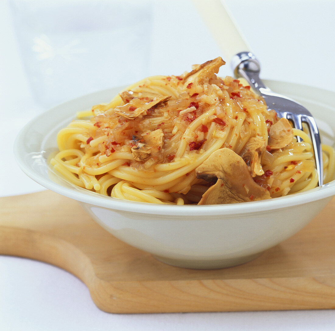 Spaghetti with cep sugo