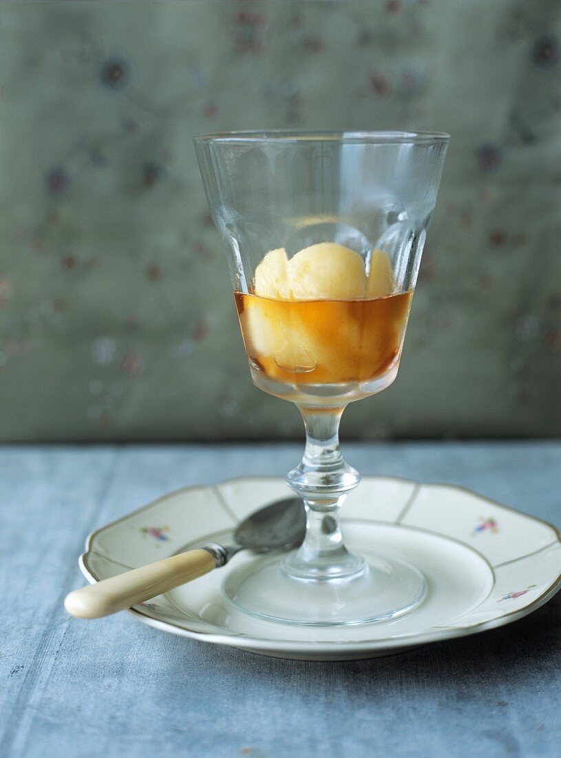 Mandarin sorbet with liqueur