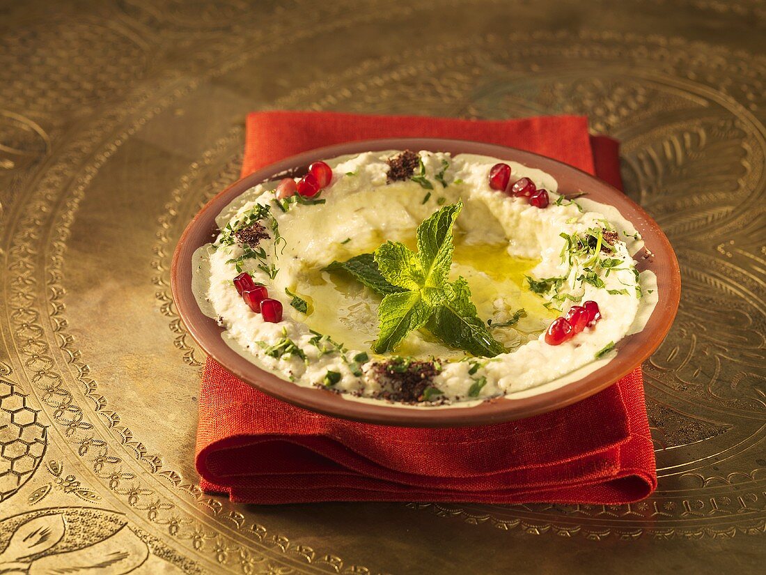 Mutabbal (Aubergine puree, Lebanon)