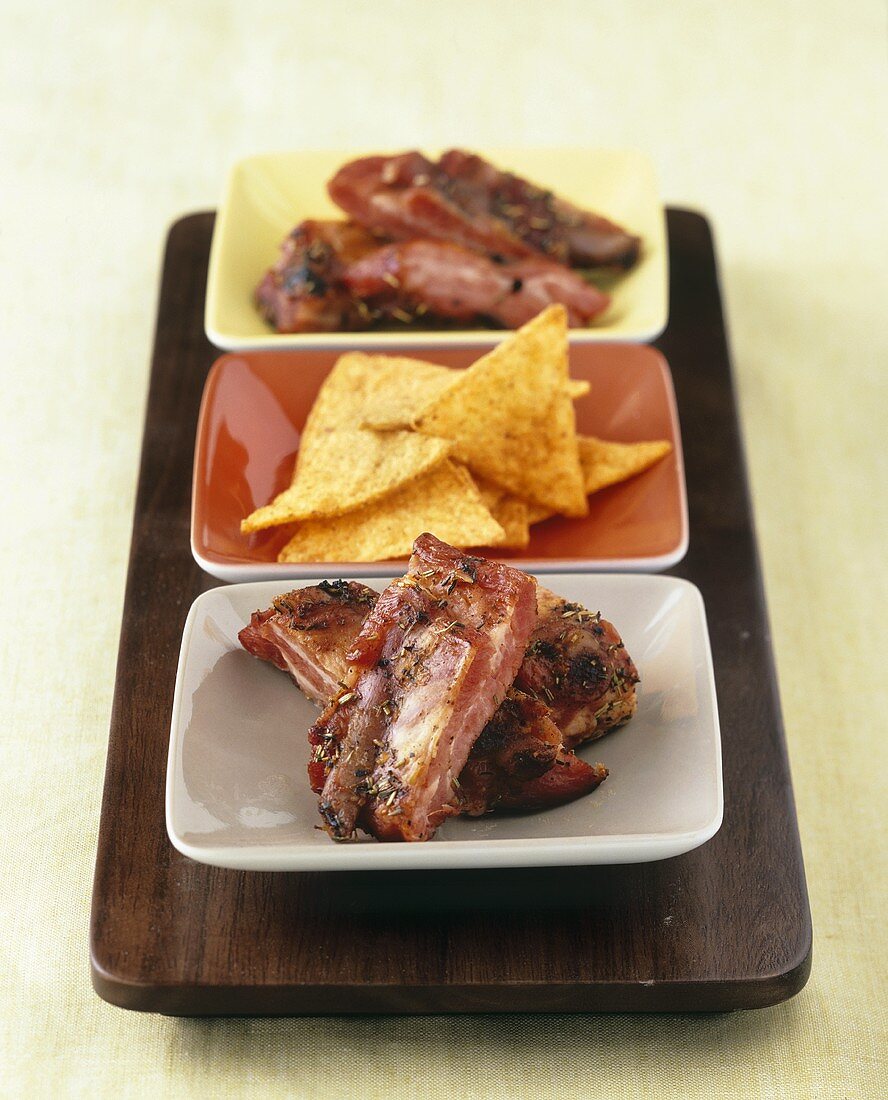 Grilled pork ribs with nachos