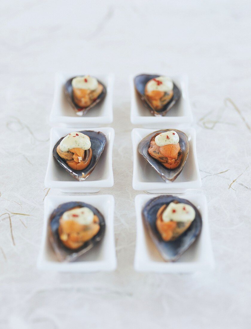 Mussel canapes