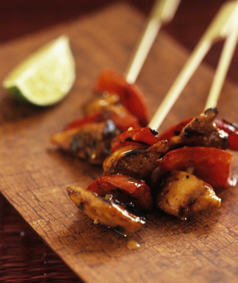 Yakitori (Chicken and pepper kebabs, Japan)