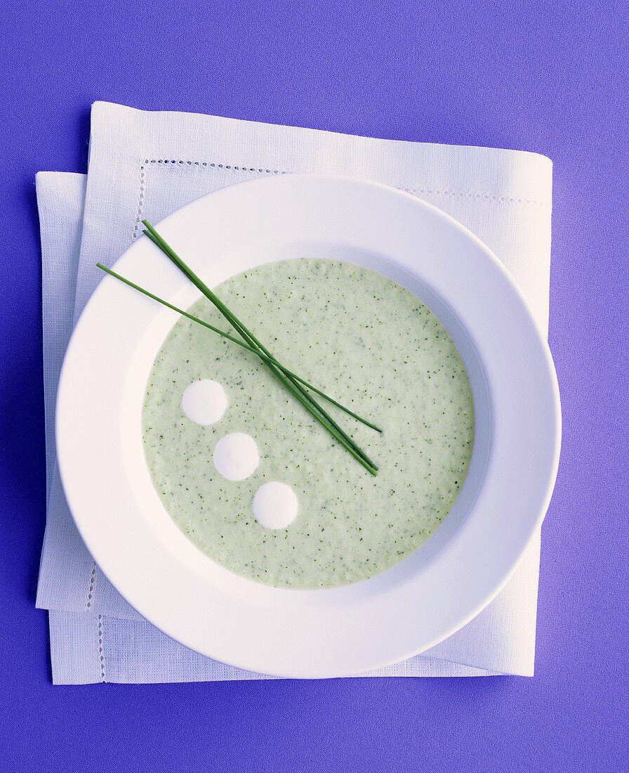 Cold minted cucumber soup
