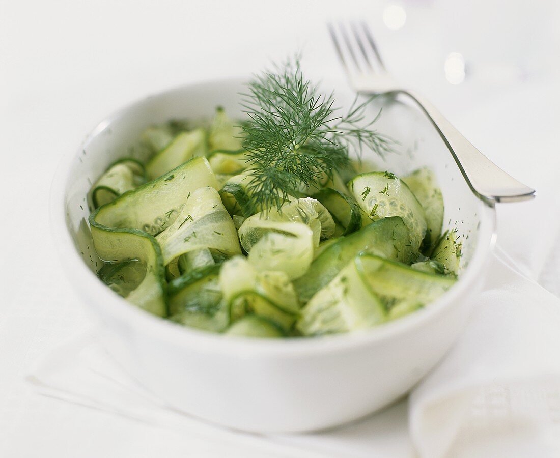 Gurkensalat mit Dill