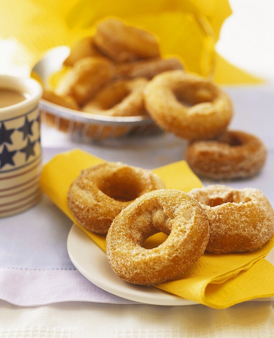 Doughnuts mit Zuckerhülle