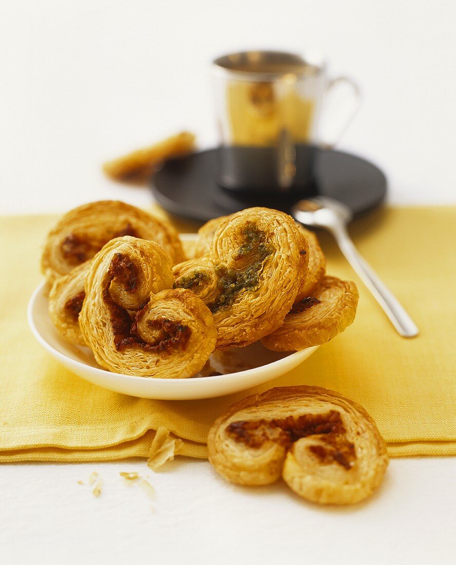 Palmiers with pesto filling