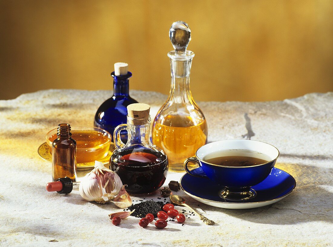 Black cumin: tea, oil, capsules and seeds