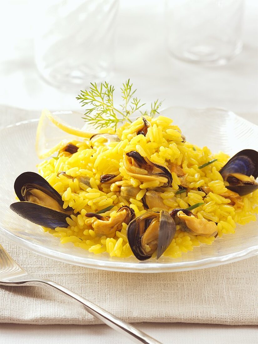 Saffron risotto with mussels